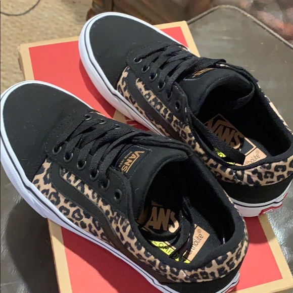 vans ward leopard